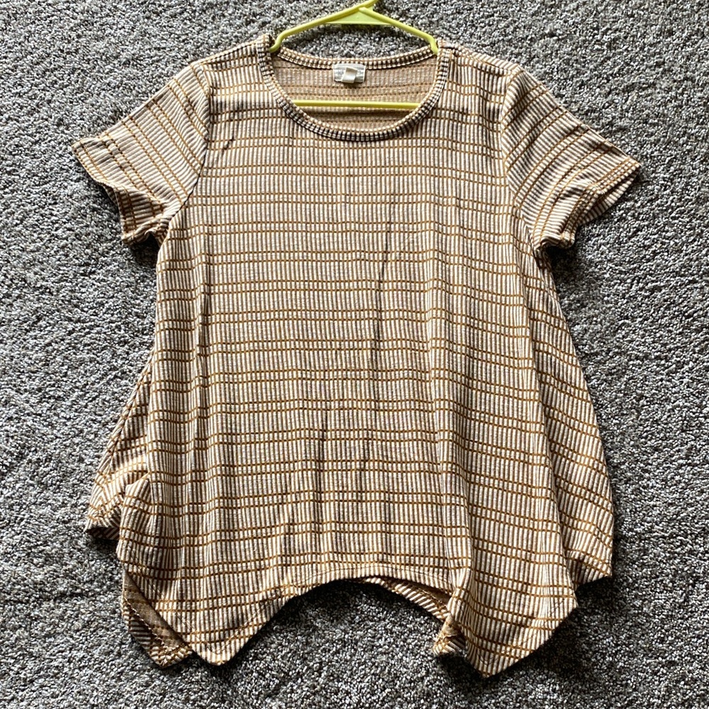 Relaxed Short Sleeve Swing Tee in Beige Stripe K